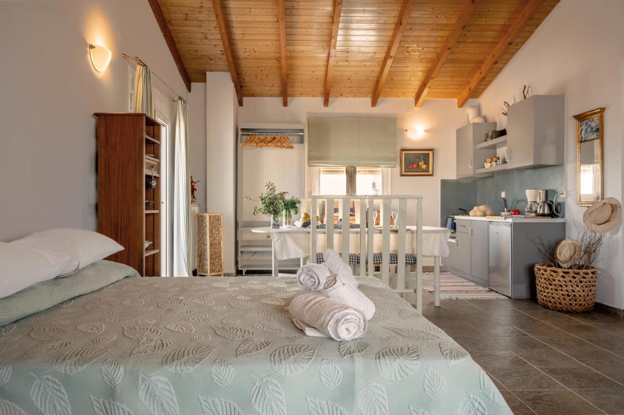 Apostolos Loft - Cozy Loft In The Center Of Preveza Ngoại thất bức ảnh