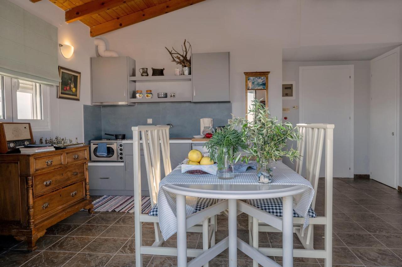 Apostolos Loft - Cozy Loft In The Center Of Preveza Ngoại thất bức ảnh